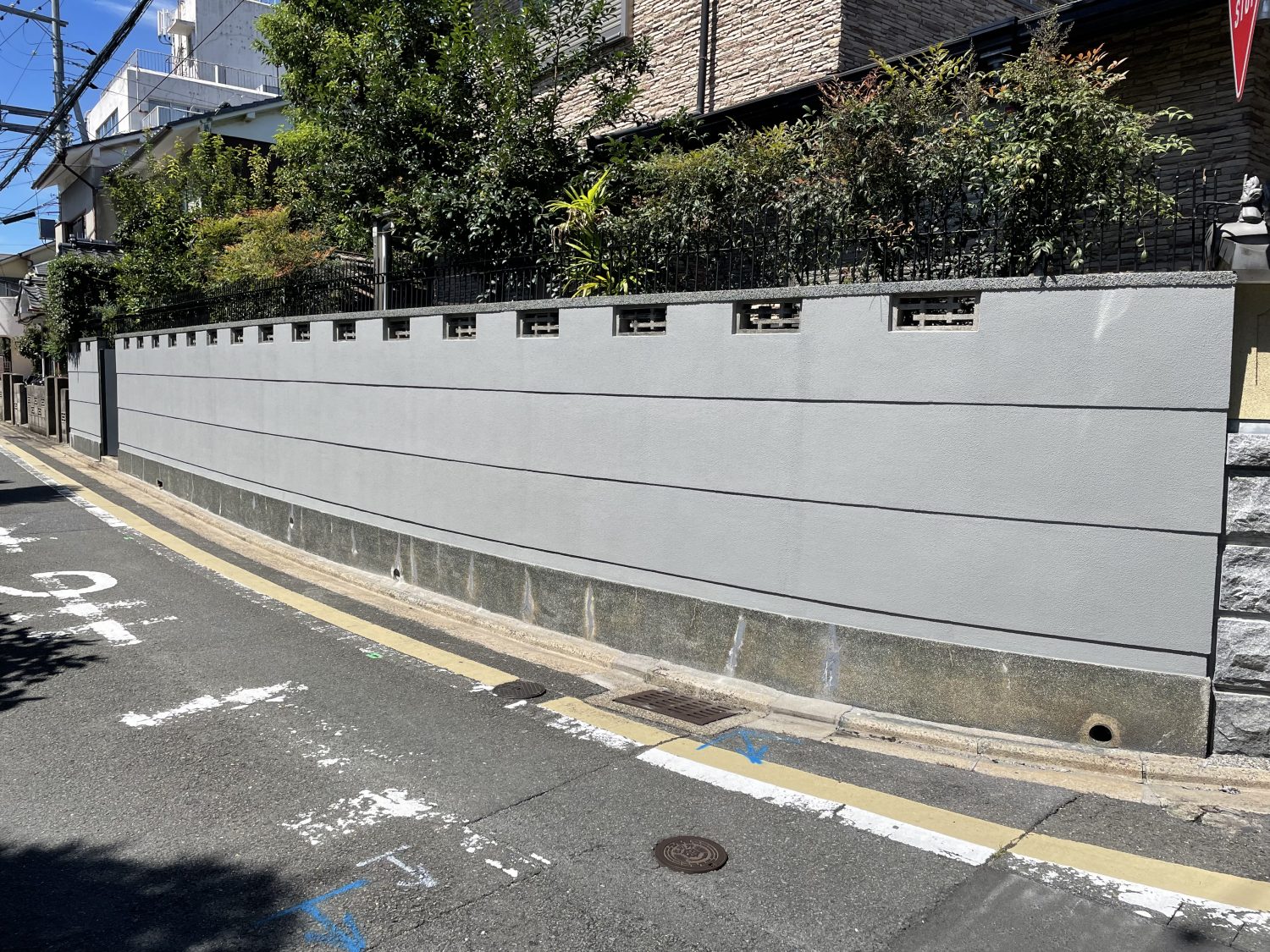 京都市西京区　塀塗装